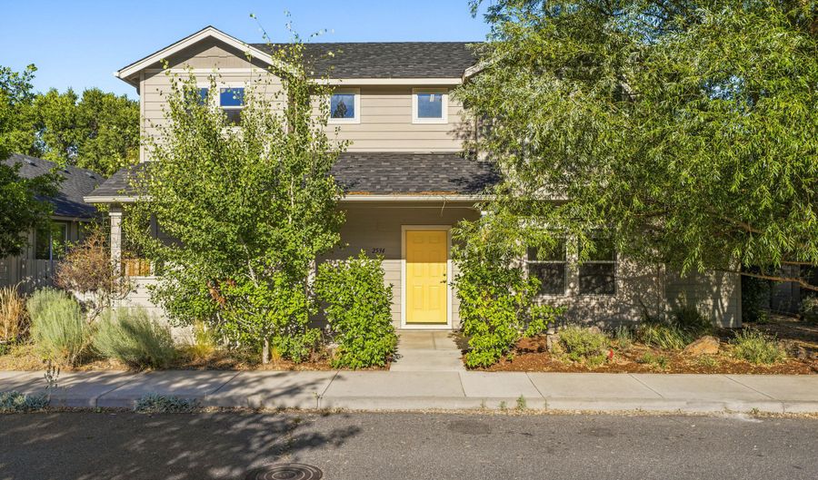 2534 NE Cretia Ct, Bend, OR 97701 - 4 Beds, 3 Bath
