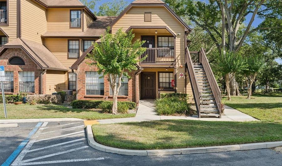 385 WOODSIDE Dr 108, Altamonte Springs, FL 32701 - 2 Beds, 2 Bath