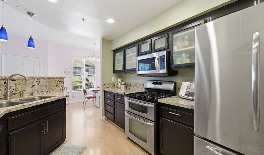 65 Carlsbad, Aliso Viejo, CA 92656 - 3 Beds, 3 Bath