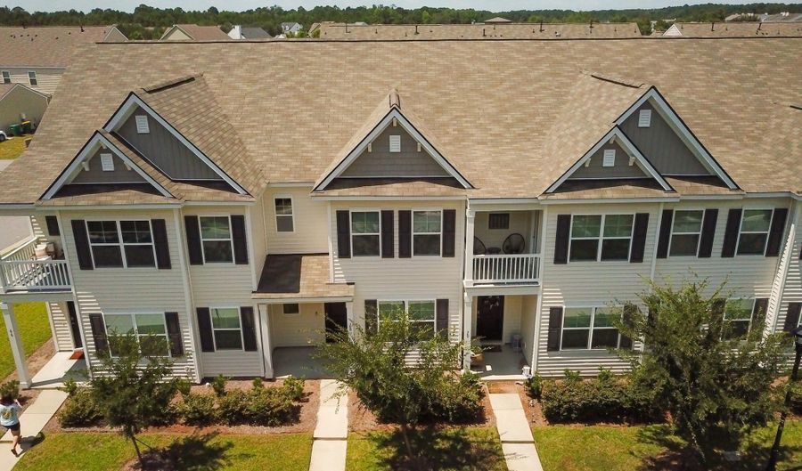 68 Slater St, Bluffton, SC 29909 - 3 Beds, 3 Bath