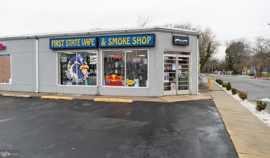 First State Vape LLC 470 N DUPONT HWY, Dover, DE 19901 - 0 Beds, 0 Bath