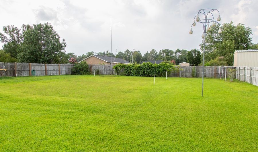 97 Andrea, Baxley, GA 31512 - 3 Beds, 2 Bath