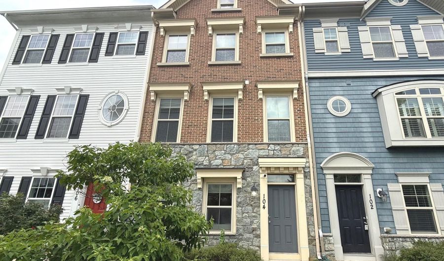 104 VANGUARD Ln, Annapolis, MD 21401 - 3 Beds, 4 Bath