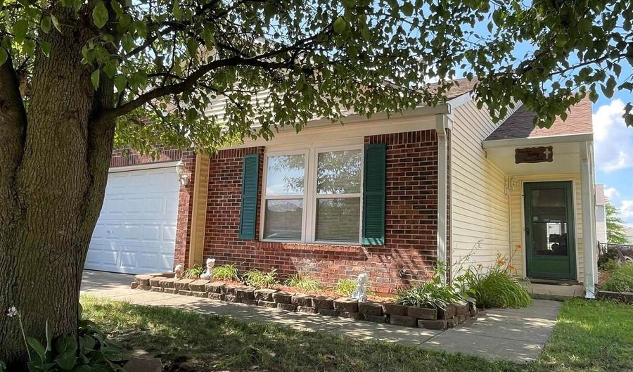 1728 Brassica Way, Indianapolis, IN 46217 - 3 Beds, 2 Bath