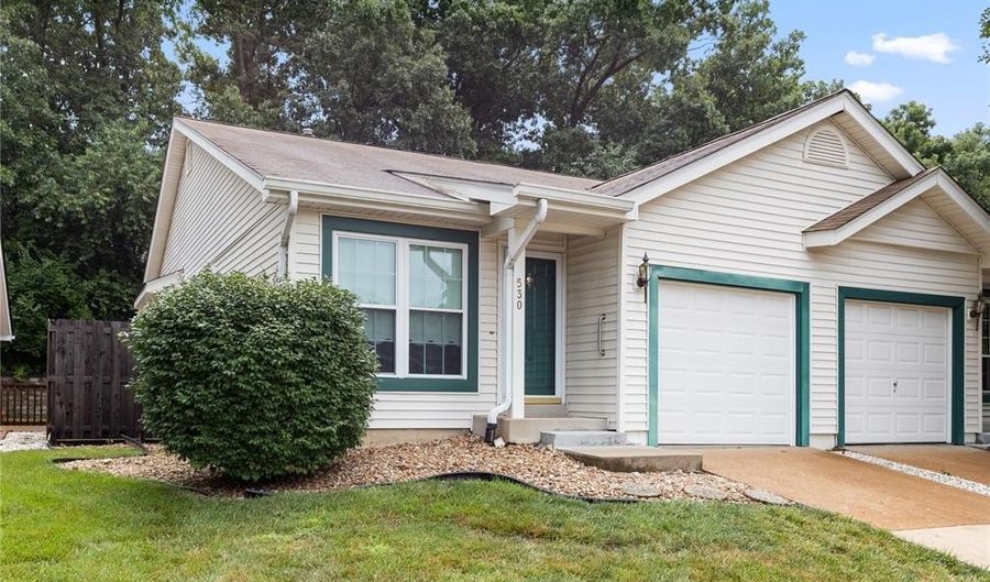 530 Spring Glen Dr, Ballwin, MO 63021 - 3 Beds, 3 Bath