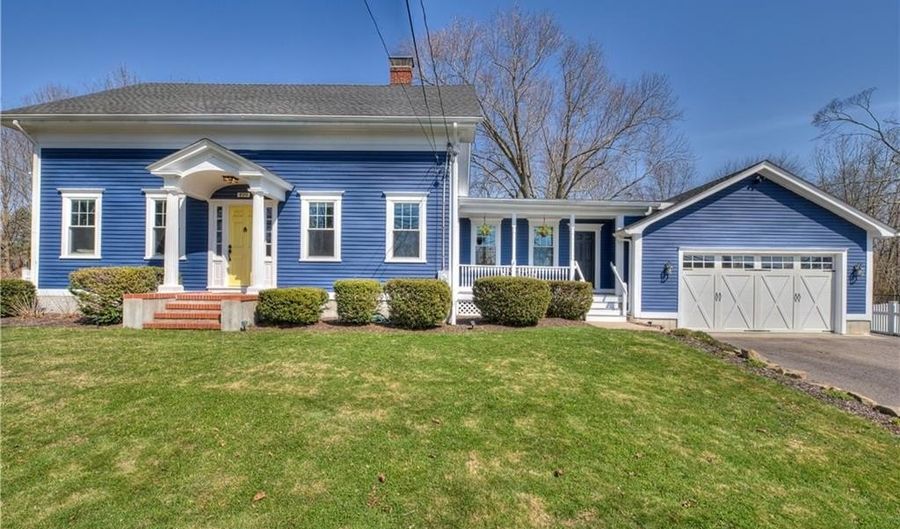 499 Seven Mile Rd, Cranston, RI 02831 - 4 Beds, 3 Bath