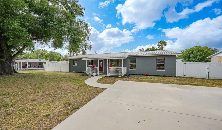 1741 NE TRISHA Dr, Arcadia, FL 34266 - 4 Beds, 2 Bath