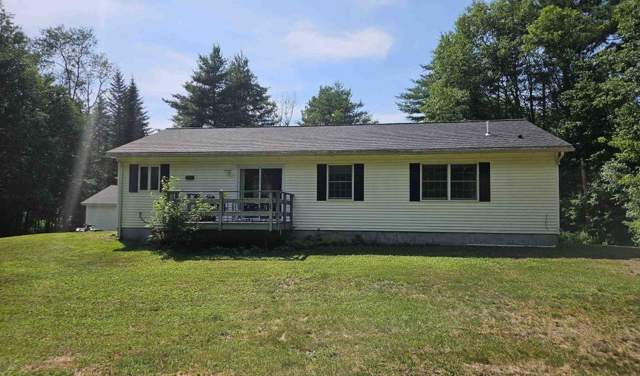 90 Reardon Rd, Bethlehem, NH 03574 - 3 Beds, 2 Bath