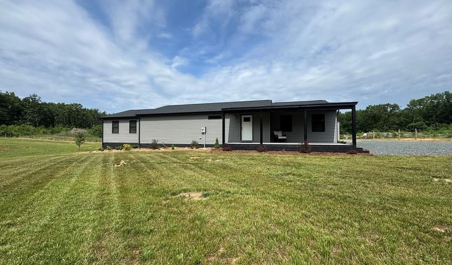3941 Promise Land Rd, Appomattox, VA 24522 - 3 Beds, 2 Bath