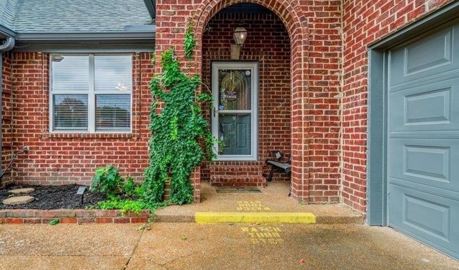4500 HILLYGLEN Cv, Bartlett, TN 38135 - 4 Beds, 2 Bath