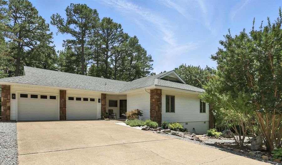 1 Penaranda Ln, Hot Springs Village, AR 71909 - 3 Beds, 2 Bath