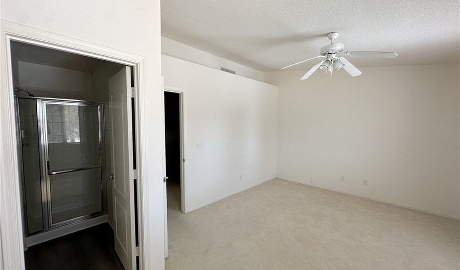 2282 Camel Mesa Dr, Laughlin, NV 89029 - 2 Beds, 3 Bath