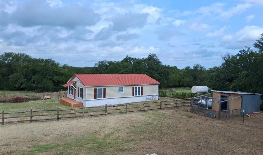 1584 Kelly Rd A, Aledo, TX 76008 - 3 Beds, 2 Bath