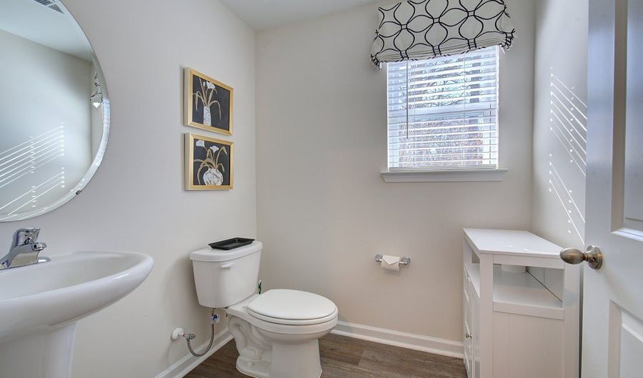 4 Virginia Commons Dr, Arden, NC 28704 - 3 Beds, 3 Bath