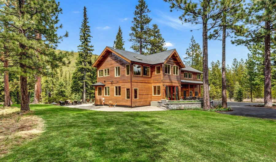 16396 Skyline Dr, Bend, OR 97703 - 4 Beds, 6 Bath