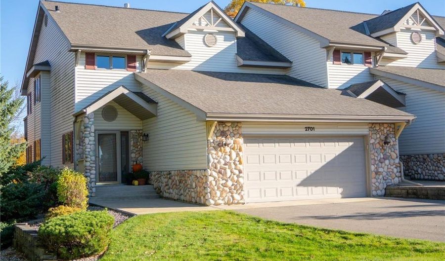 2701 Arrowwood Dr NW, Alexandria, MN 56308 - 3 Beds, 4 Bath