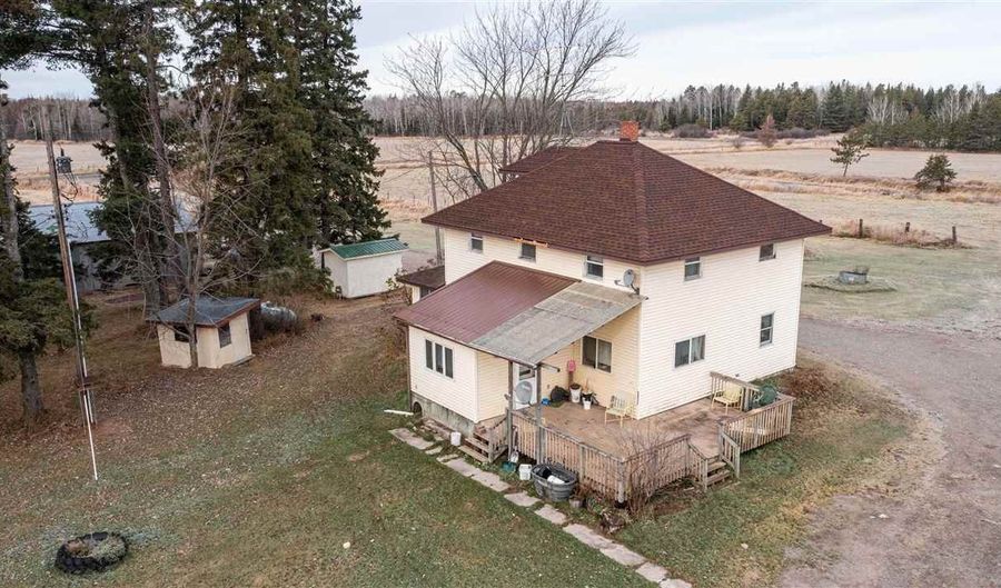 8874 Highway 25, Angora, MN 55703 - 4 Beds, 1 Bath