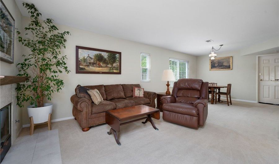 2916 Luciernaga St A, Carlsbad, CA 92009 - 3 Beds, 3 Bath