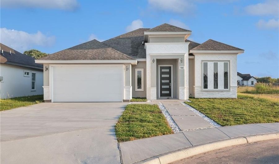 908 Bella Ave, Alamo, TX 78516 - 3 Beds, 3 Bath