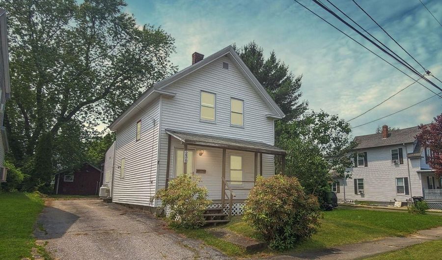 236 Birch St, Bangor, ME 04401 - 2 Beds, 2 Bath