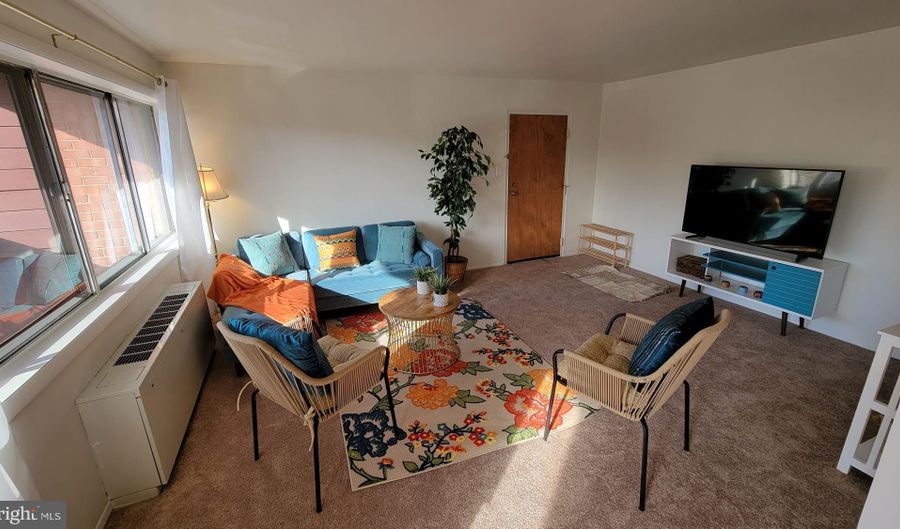 1501 S GEORGE MASON Dr S 23, Arlington, VA 22204 - 1 Beds, 1 Bath