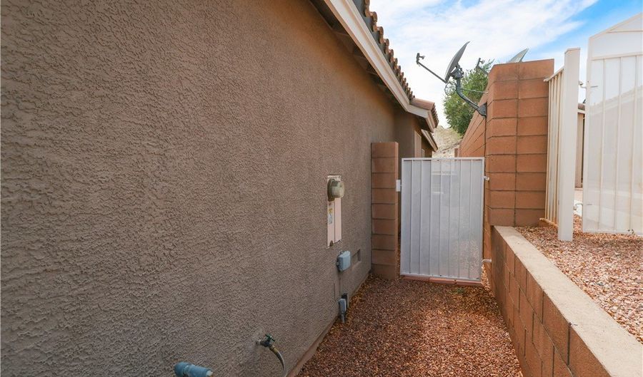 2787 Sunken Ship St, Laughlin, NV 89029 - 4 Beds, 2 Bath