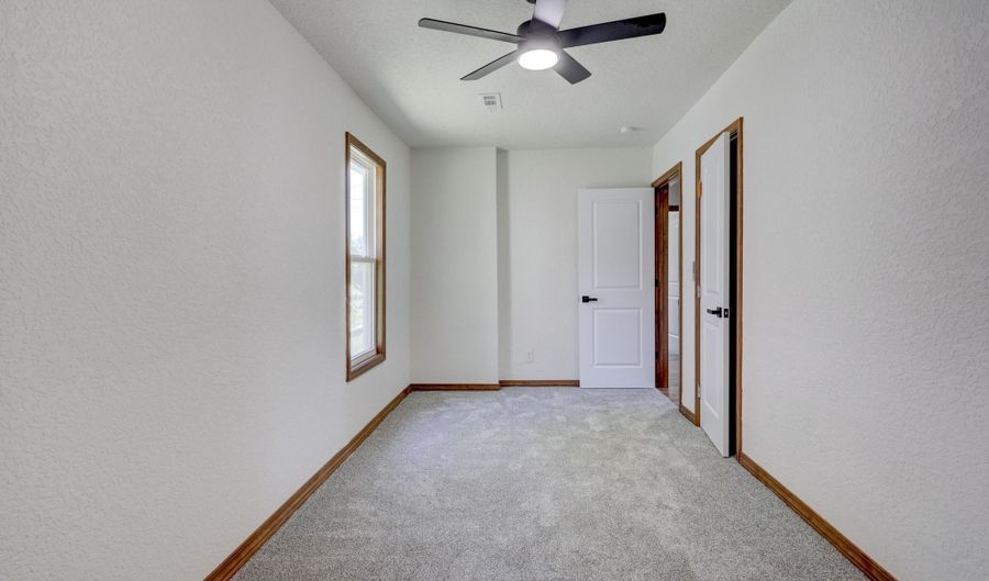 416 E 4th St, Baxter Springs, KS 66713 - 3 Beds, 2 Bath