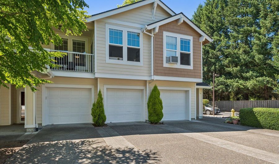 7173 SW MANOR Way A, Beaverton, OR 97078 - 2 Beds, 2 Bath