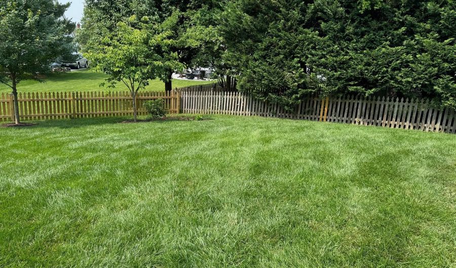 20752 LAPLUME, Ashburn, VA 20147 - 4 Beds, 4 Bath