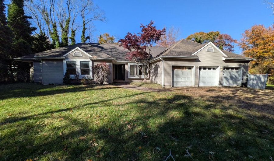 257 Ocean Gate, Bayville, NJ 08721 - 4 Beds, 3 Bath