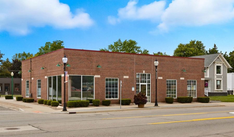218 S Main, Almont, MI 48003 - 0 Beds, 0 Bath
