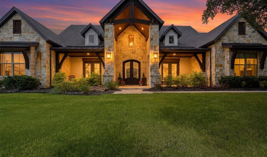 600 W Hill Dr, Aledo, TX 76008 - 5 Beds, 6 Bath