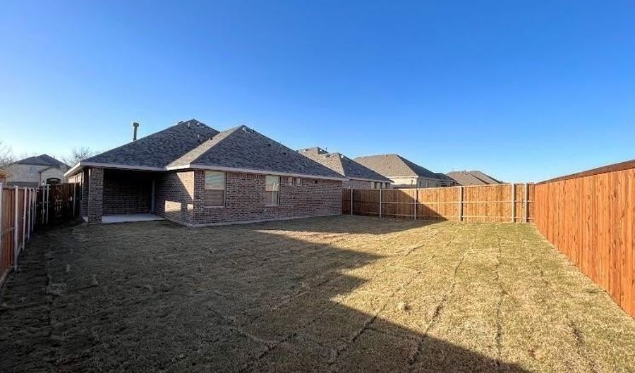 1401 Elizabeth St, Anna, TX 75409 - 4 Beds, 2 Bath
