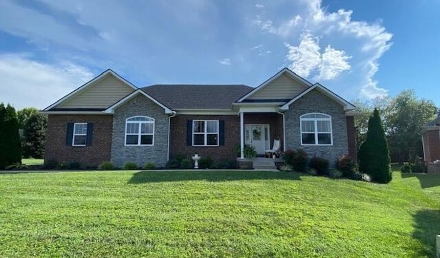 111 Landmark Dr, Bardstown, KY 40004 - 4 Beds, 2 Bath