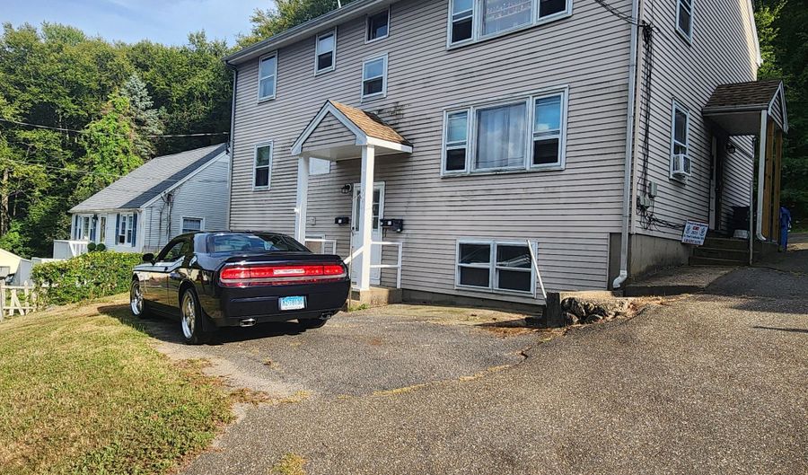 11 Sunrise Ter Basement Studio, Bristol, CT 06010 - 0 Beds, 1 Bath