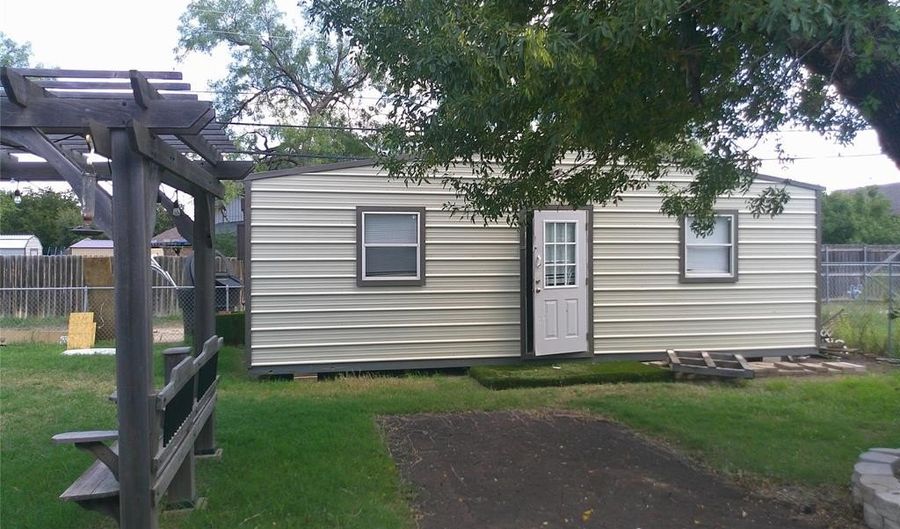 3449 Sayles Blvd, Abilene, TX 79605 - 3 Beds, 2 Bath