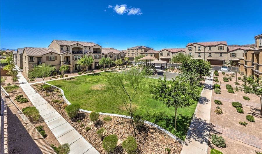 1197 Mission View Ct, Henderson, NV 89002 - 3 Beds, 3 Bath