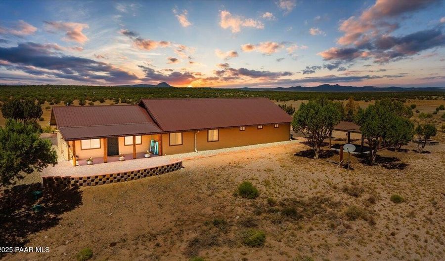 Juniperwood Ranch, Ash Fork, AZ 86320 - 2 Beds, 1 Bath