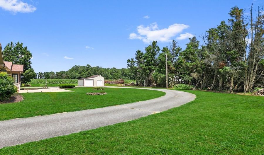 30861 IRON BRANCH Rd, Dagsboro, DE 19939 - 3 Beds, 3 Bath