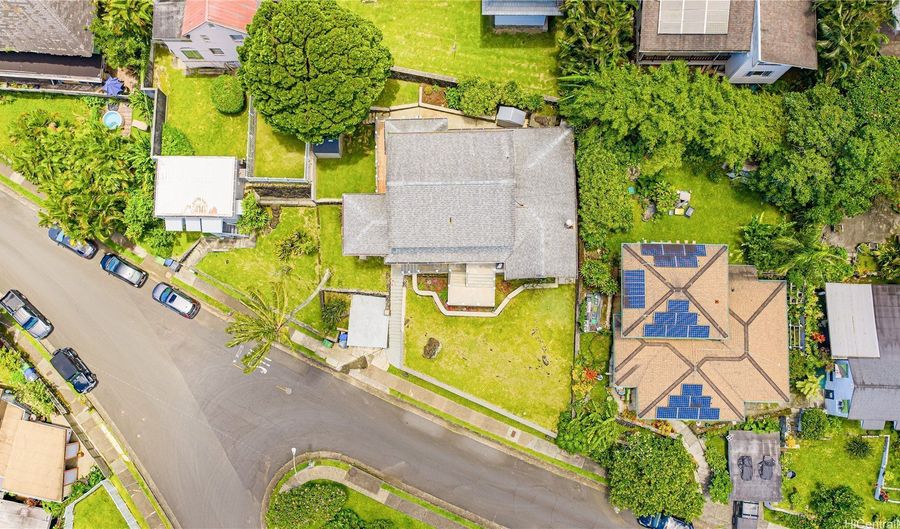 3244 Keahi St, Honolulu, HI 96822 - 5 Beds, 3 Bath