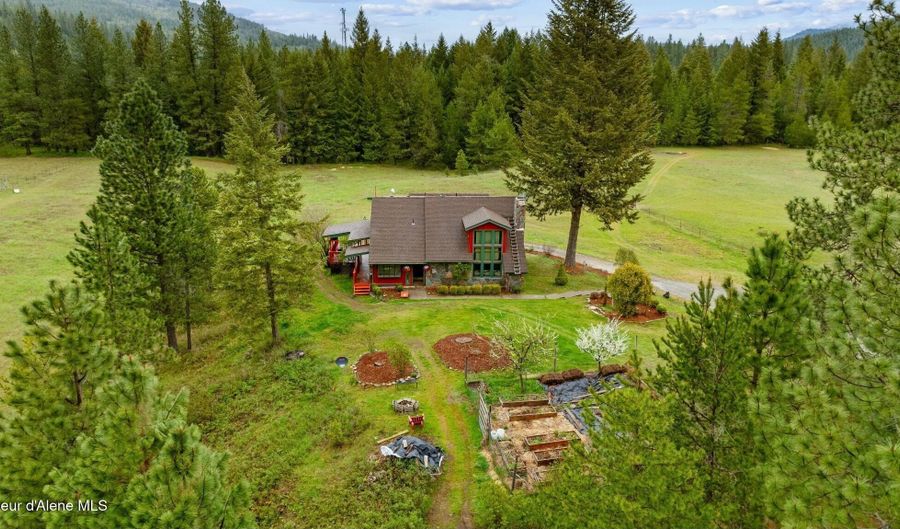 457619 S US-95, Careywood, ID 83809 - 3 Beds, 2 Bath