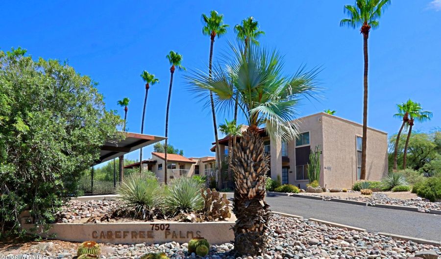 7502 E CAREFREE Dr 104, Carefree, AZ 85377 - 1 Beds, 1 Bath