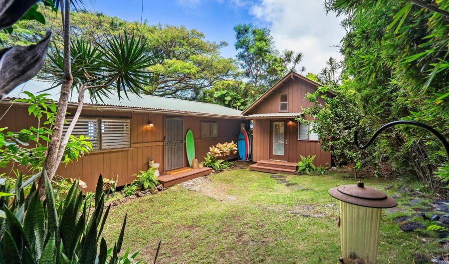 77-6672 WALUA Rd, Kailua Kona, HI 96740 - 2 Beds, 2 Bath
