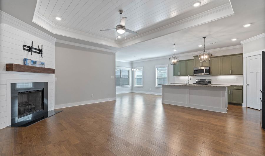 14778 Greenleaf Dr, Athens, AL 35613 - 4 Beds, 3 Bath