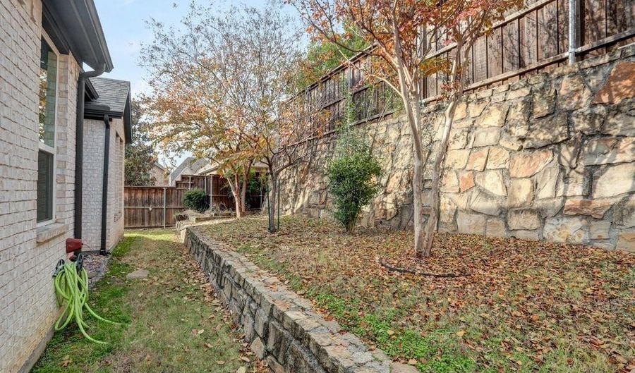 1118 Maverick Dr, Allen, TX 75013 - 5 Beds, 4 Bath