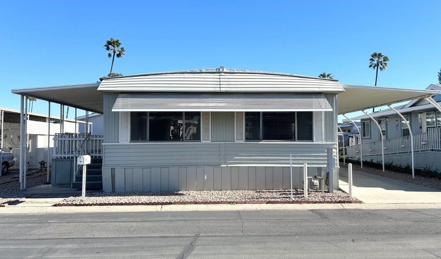 2280 E Valley Pkwy 8, Escondido, CA 92027 - 2 Beds, 2 Bath