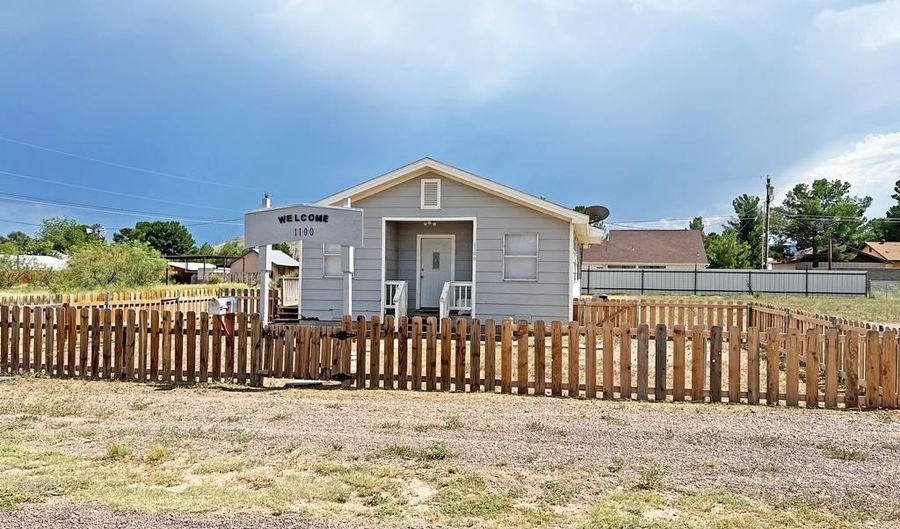 1100 W Stockton Ave, Alpine, TX 79830 - 3 Beds, 1 Bath