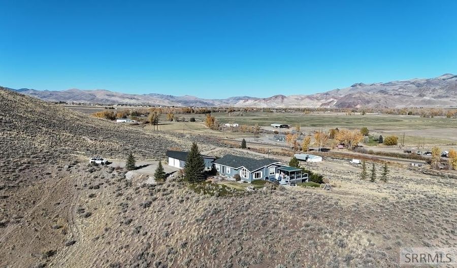 116 Coates Ln, Challis, ID 83226 - 3 Beds, 2 Bath