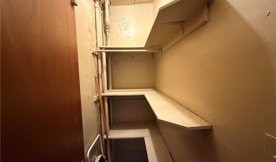 749 Saint John St, Allentown, PA 18103 - 1 Beds, 1 Bath