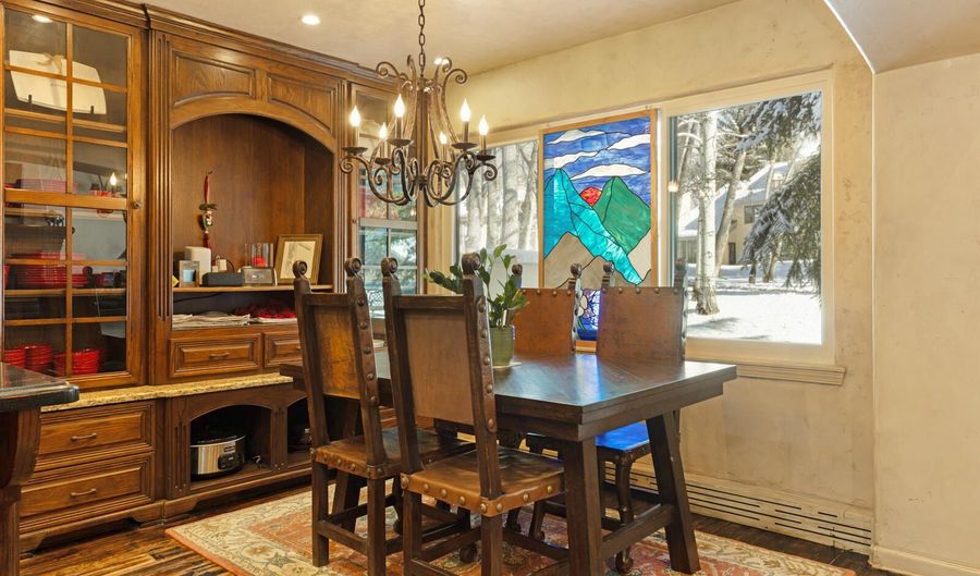 264 Eagle Dr 203, Avon, CO 81620 - 3 Beds, 4 Bath